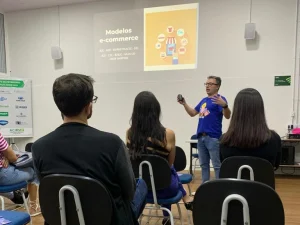 Implantando e-commerce: O que considerar foi tema de palestra na ACIRS